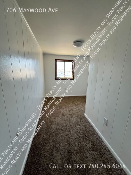 706 MAYWOOD AVE