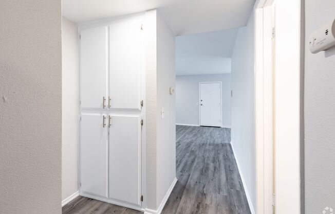 2 beds, 2 baths, 1,265 sqft, $2,098, Unit 109
