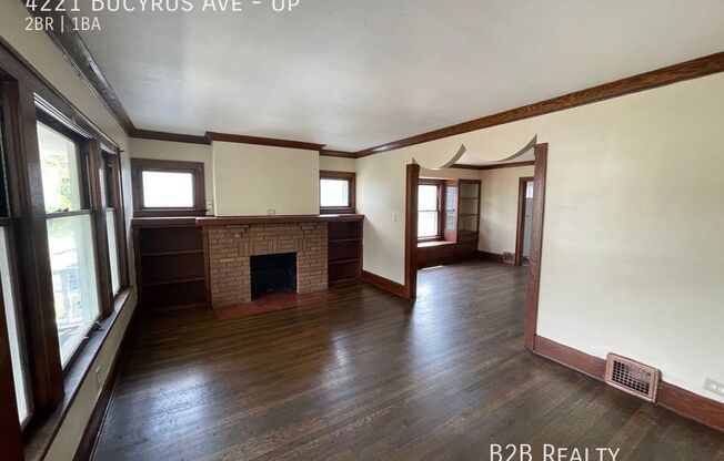 4221 BUCYRUS AVE