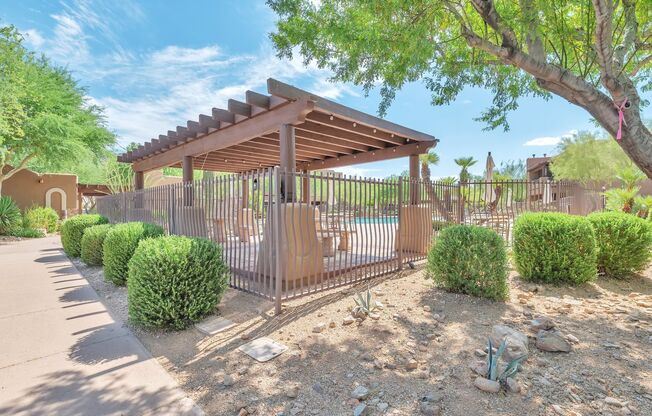 Beautiful 2-Bedroom Condo in Prime Scottsdale Location!