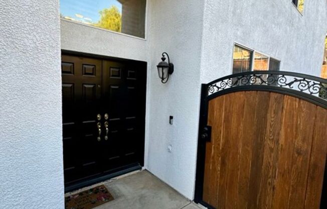 5 Bedroom 3 Bathroom pool home with solar located in Murrieta