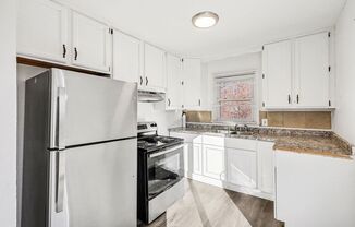 Beautiful 2 Bedroom 1 Bathroom house in Kansas City!