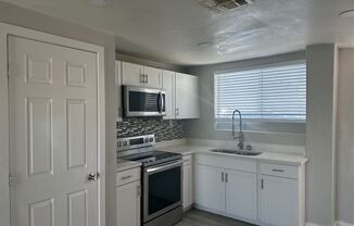 **Beautiful 2-Bedroom Private Stand-Alone Home!**