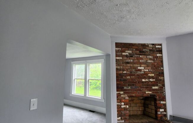 Large 3 Bedroom Home For Rent on Kimberly