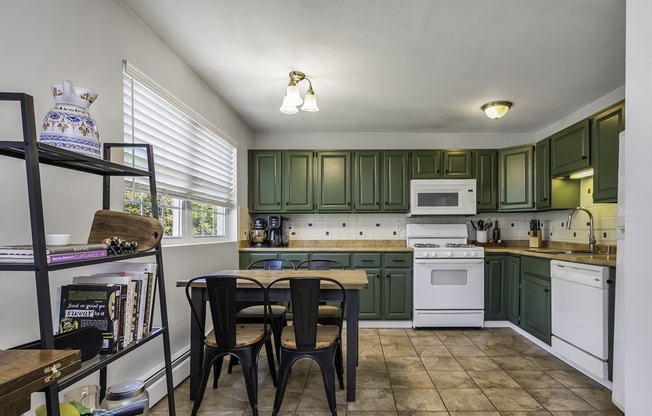 23 EDGELAWN AVE
