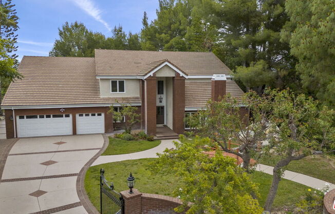 5 beds, 6 baths, 5,290 sqft, $12,000