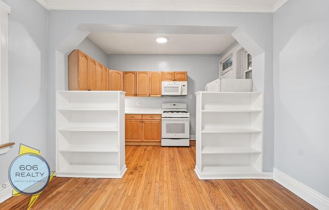 822 Wrightwood Manor LLC