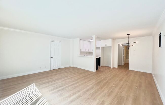 1 bed, 1 bath, $2,595