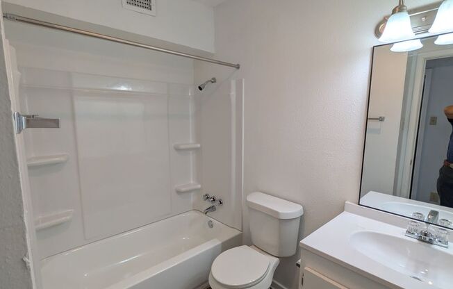 2 beds, 2 baths, 932 sqft, $1,065, Unit 58-A