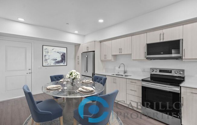 1 bed, 1 bath, 669 sqft, $2,795, Unit 212