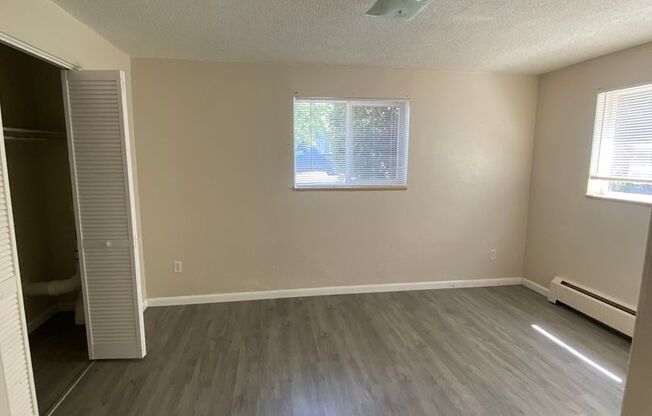 1 bed, 1 bath, 600 sqft, $1,000, Unit Unit 102