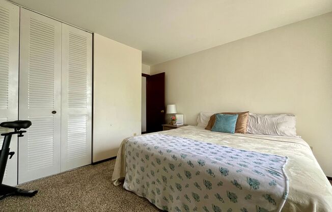1 bed, 1 bath, $1,055, Unit 48
