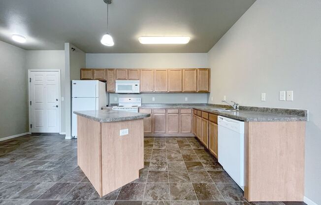 1 bed, 1 bath, 766 sqft, $1,045, Unit 109