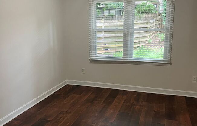 Lovely Two Bedroom in Charlotte!