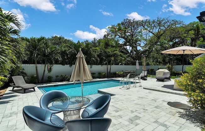 660 NE 121ST ST BISCAYNE PARK, FL 33161