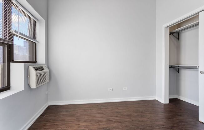 1 bed, 1 bath, 351 sqft, $1,695, Unit 710