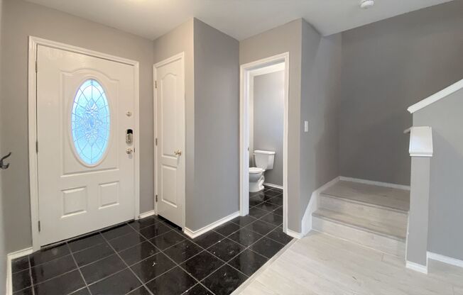 Beautiful 3bed/2.5 bath home in a great location!