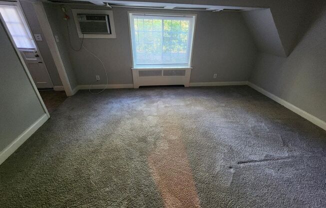 1 bed, 1 bath, 663 sqft, $1,500, Unit D-K1