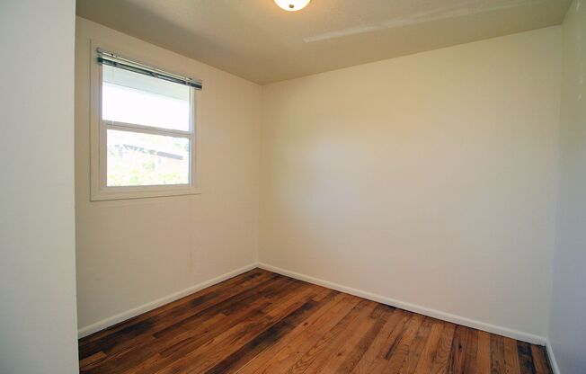 1 bed, 1 bath, 500 sqft, $1,050, Unit 6905