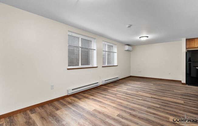 Studio, 1 bath, 450 sqft, $995, Unit 003