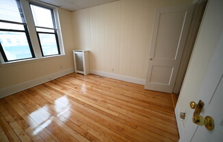 439 Cambridge St, Allston MA 24