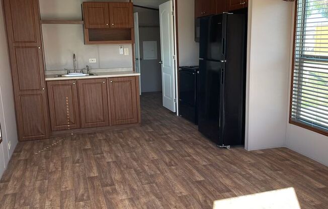 1 bed, 1 bath, 384 sqft, $795, Unit C-31