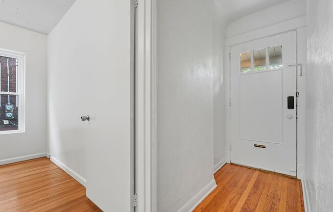 6654 - 6656 Woodwell St