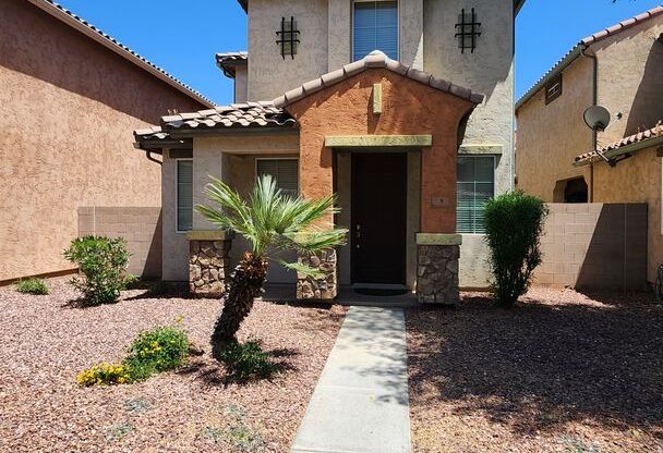 Tolleson home for rent! 3 bedroom 2.5 bath