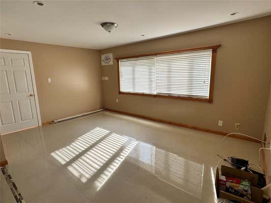 15649 85 ST