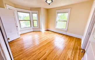 Casa Del Rey Apartments