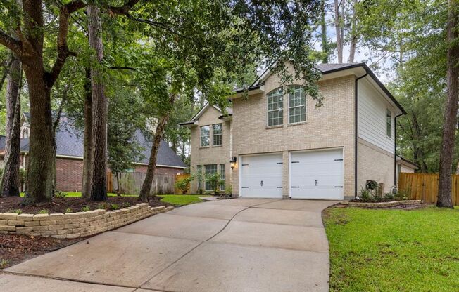Cozy Home with Spacious Backyard in Harpers Landing!