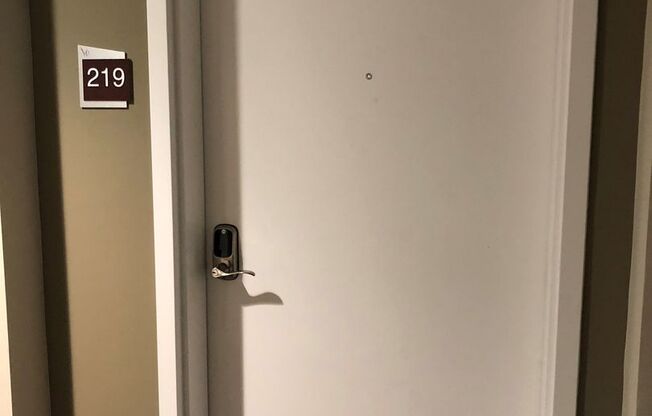 2 BED/2 BATH UNIT 1-503