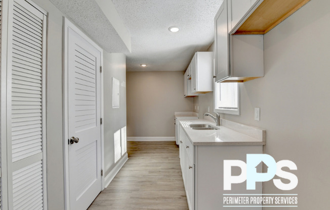 390 WEST LAKE AVE NW # C-11