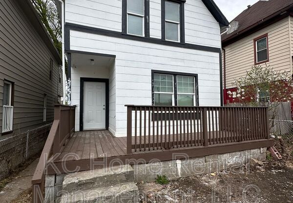 3519 LEXINGTON AVE