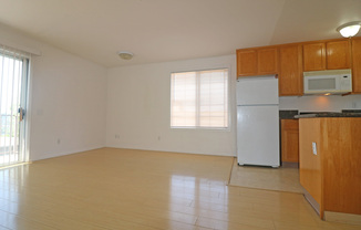 2 beds, 1 bath, 750 sqft, $2,495, Unit 1304 #7/ G#5