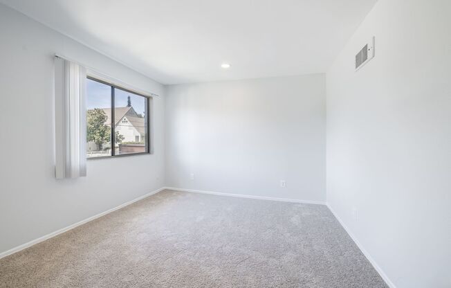 1 bed, 1 bath, 695 sqft, $1,848, Unit 207