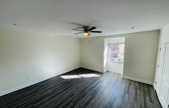 2 beds, 2 baths, $2,500, Unit 2 bedroom