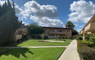 2 beds, 2 baths, 900 sqft, $2,450, Unit 106