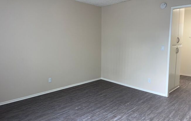 1 bed, 1 bath, 633 sqft, $2,185, Unit 811F1