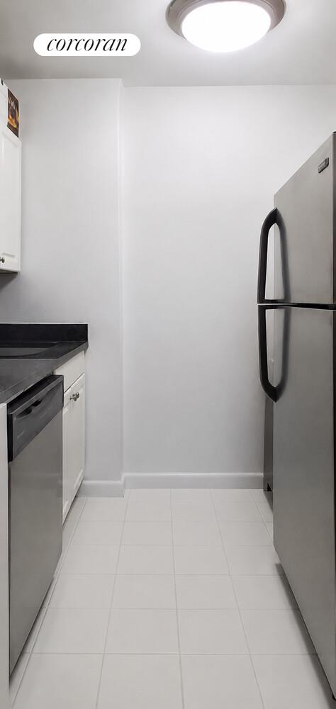 401 W 56 ST