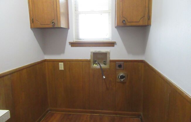 3 beds, 2 baths, $1,850