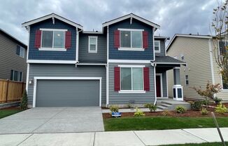 Beautiful Newer Construction In Downtown Puyallup!