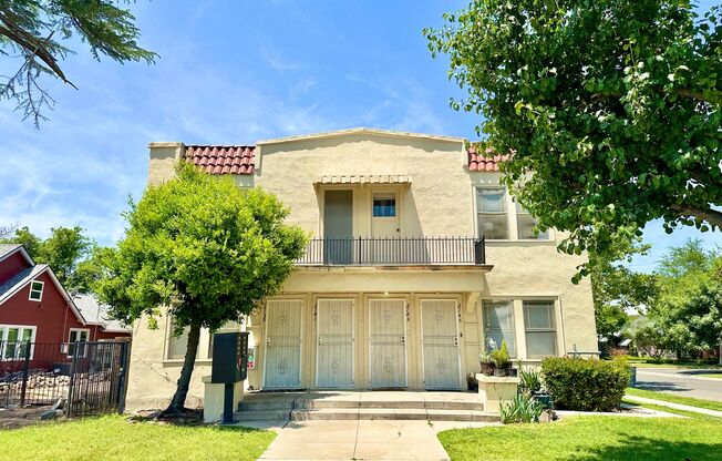502 Yale Ave-2145 Wilson Ave