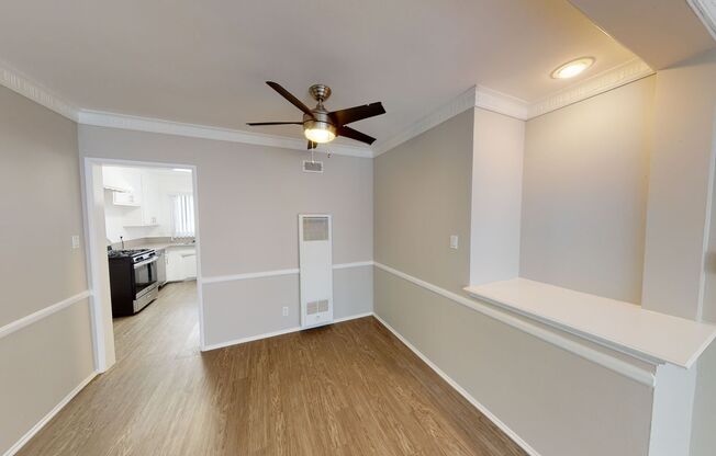 FREE RENT! BEAUTIFUL 2 BDRM / 1 BATH APT. FOR RENT IN VALLEY VILLAGE!