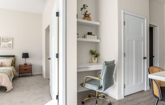 Studio, 1 bath, 498 sqft, $1,450, Unit 240