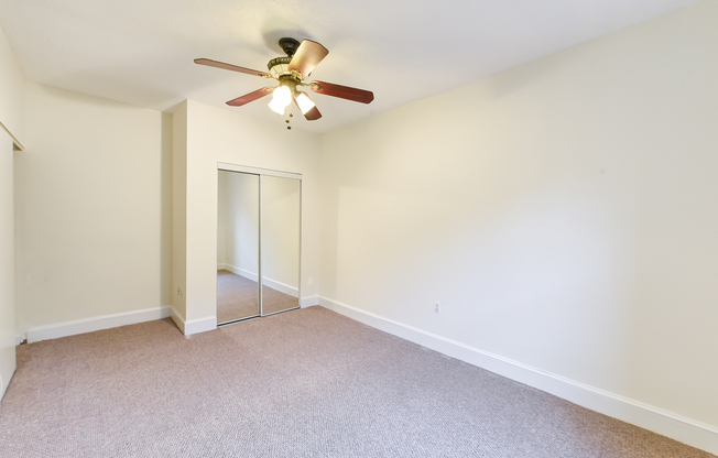 2 beds, 1 bath, $2,500