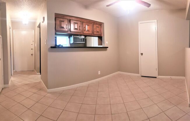 7604 Bridges Ave. Apt. B