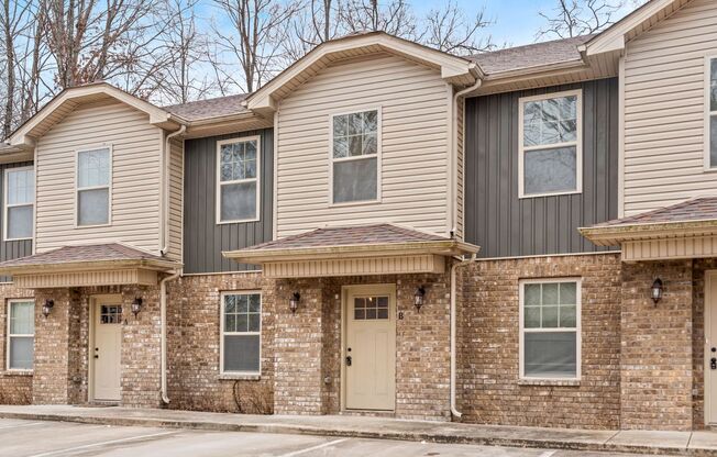 E Knollwood Cir - 1560