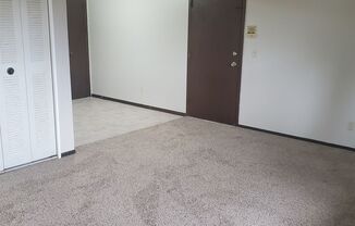 2 beds, 1 bath, 900 sqft, $850, Unit 401