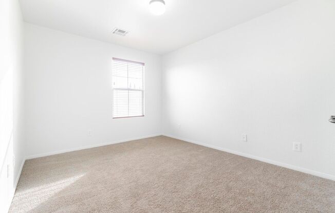 4 beds, 2.5 baths, $2,850